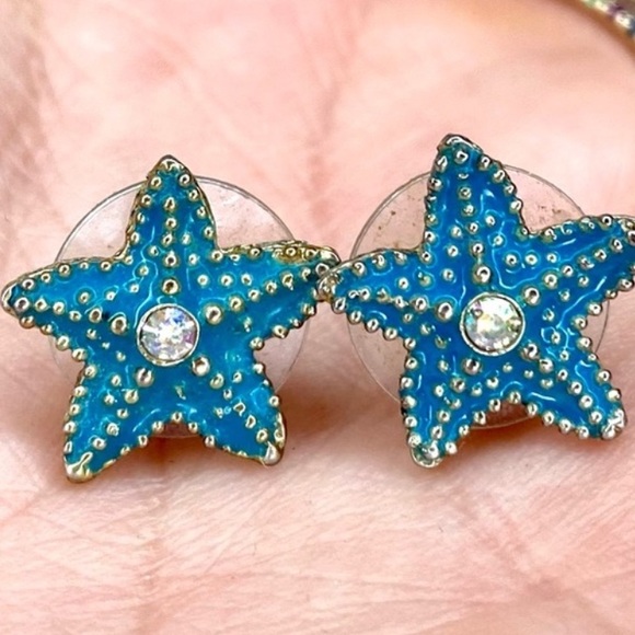 Betsey Johnson Mermaid's Tale Starfish Stud Earrings - Picture 2 of 4